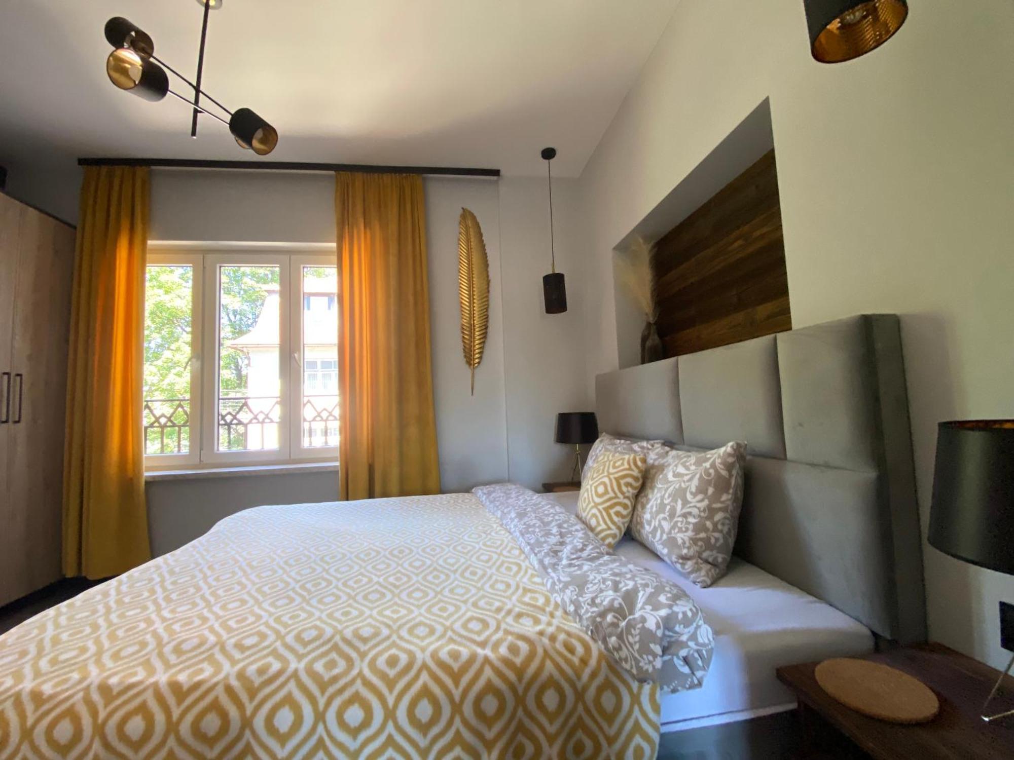 Apartamenty Zakopanepoleca - Krupowki Centrum ภายนอก รูปภาพ